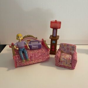 Fisher-Price Loving Family dollhouse daybed, chair, lamp, teen and boombox